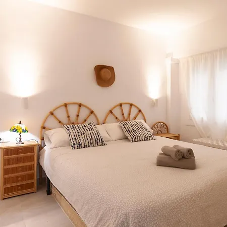 Lets Holidays Tropicana Sea Views 4 Apartment