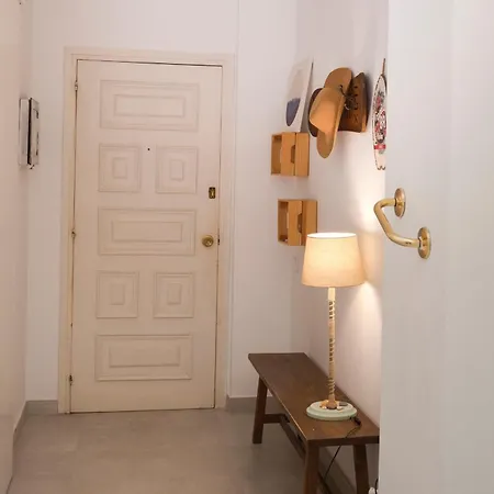 Apartment Lets Holidays Sea Views On The 4 Tossa de Mar