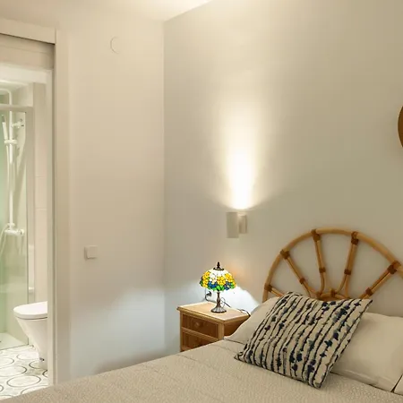 Lets Holidays Tropicana Sea Views 4 * トッサ・デ・マール